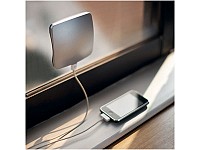 Зарядное устройство для мобильных телефонов и других устройств, работающее от солнечной энергии, с возможностью крепления на окне. В комплекте шнур с разъемом мини-USB